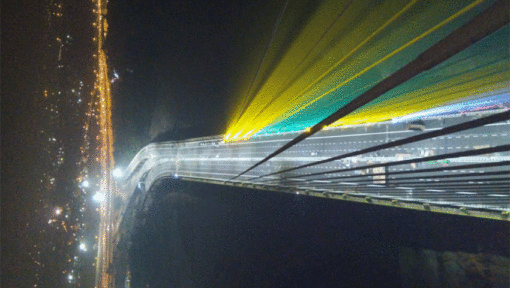 Signature Bridge Delhi tourist